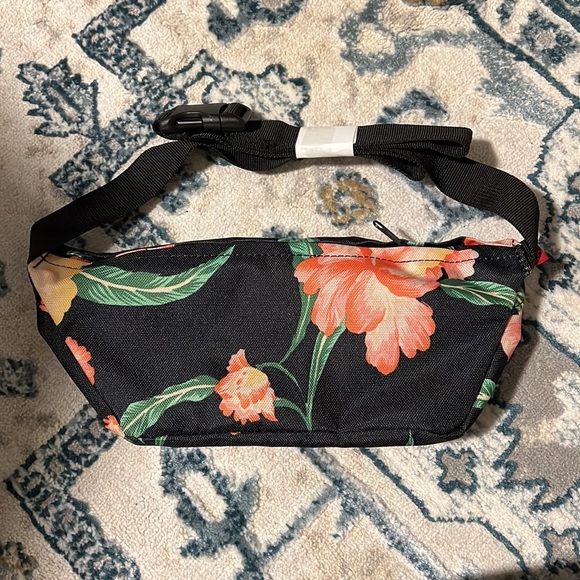 Levi’s slingback - Picture 3 of 4